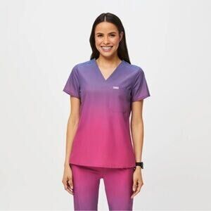 FIGS Catarina One Pocket Scrub Top Pink Purple Ombré Size Small
